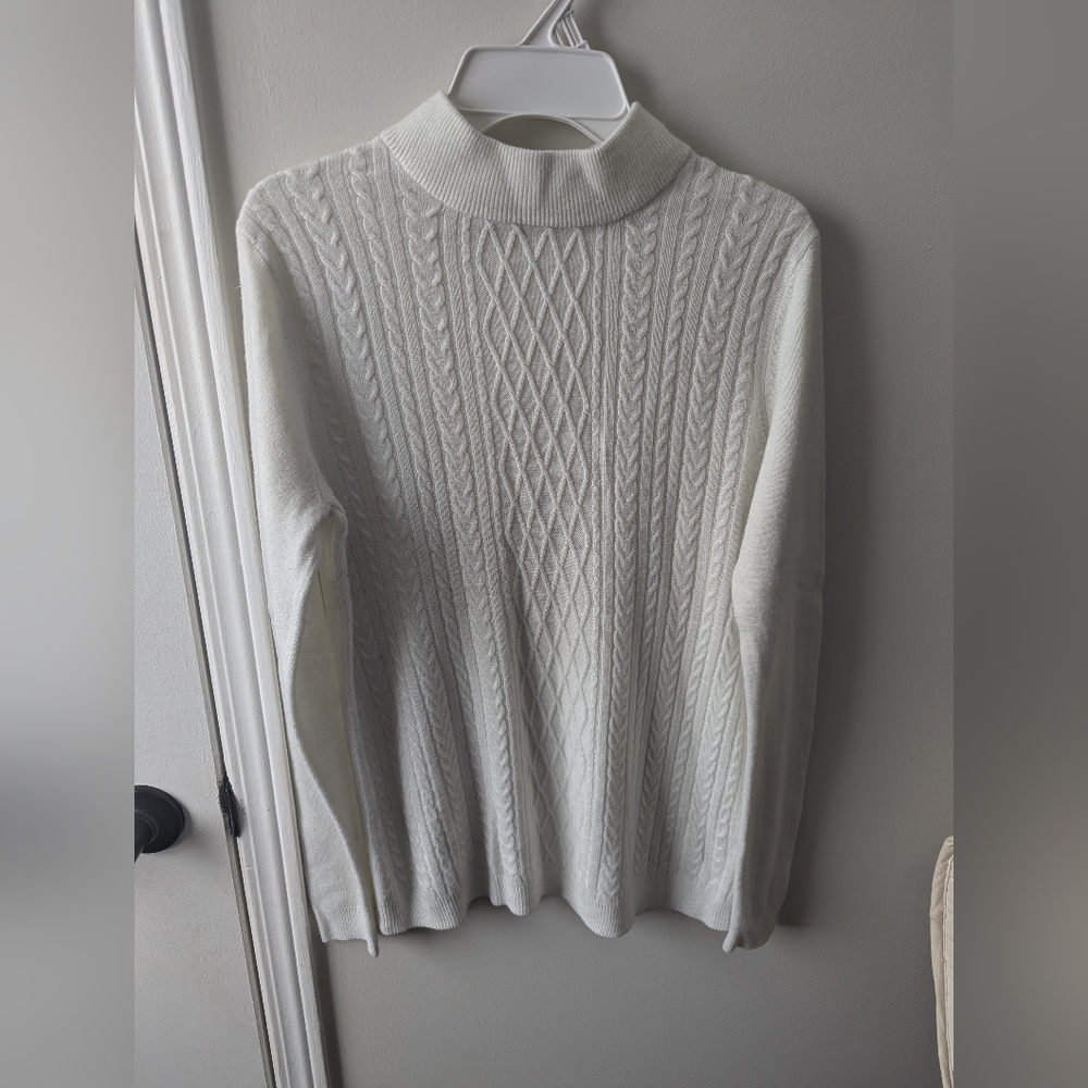 Iyla White Knit Sweater